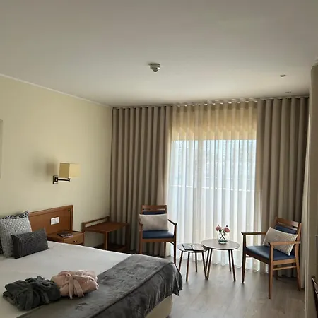 Hotel Dos Loios
