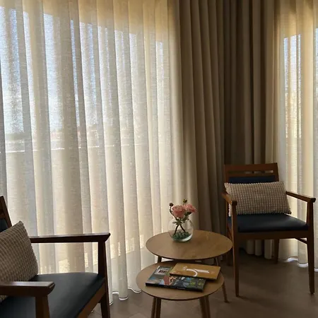 Hotel Dos Loios 2*