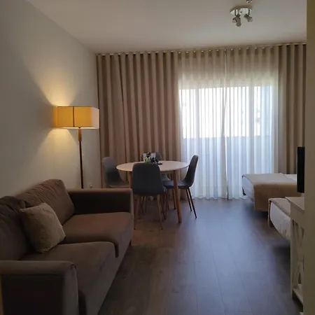 Dos Loios Hotel 2*