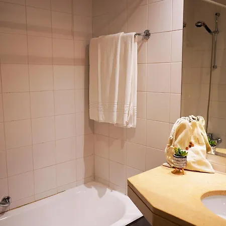 Hotel Dos Loios Santa Maria da Feira