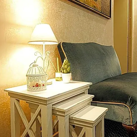 Hotel Dos Loios 2*