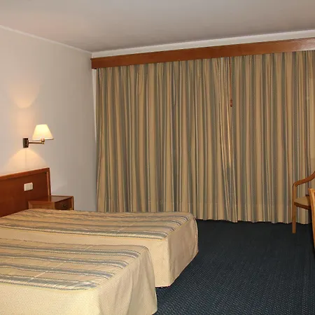 Hotell Dos Loios 2*