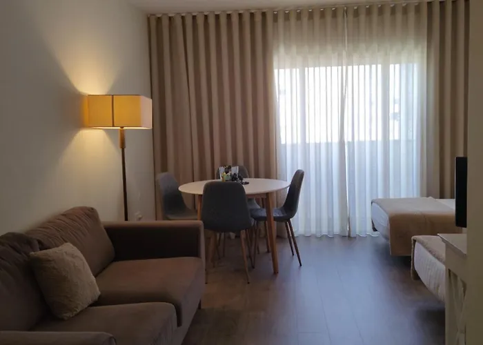 多斯罗伊奥斯酒店 酒店 2*