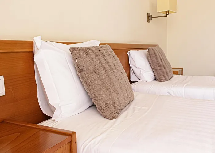 多斯罗伊奥斯酒店 酒店 圣玛丽亚大德费拉